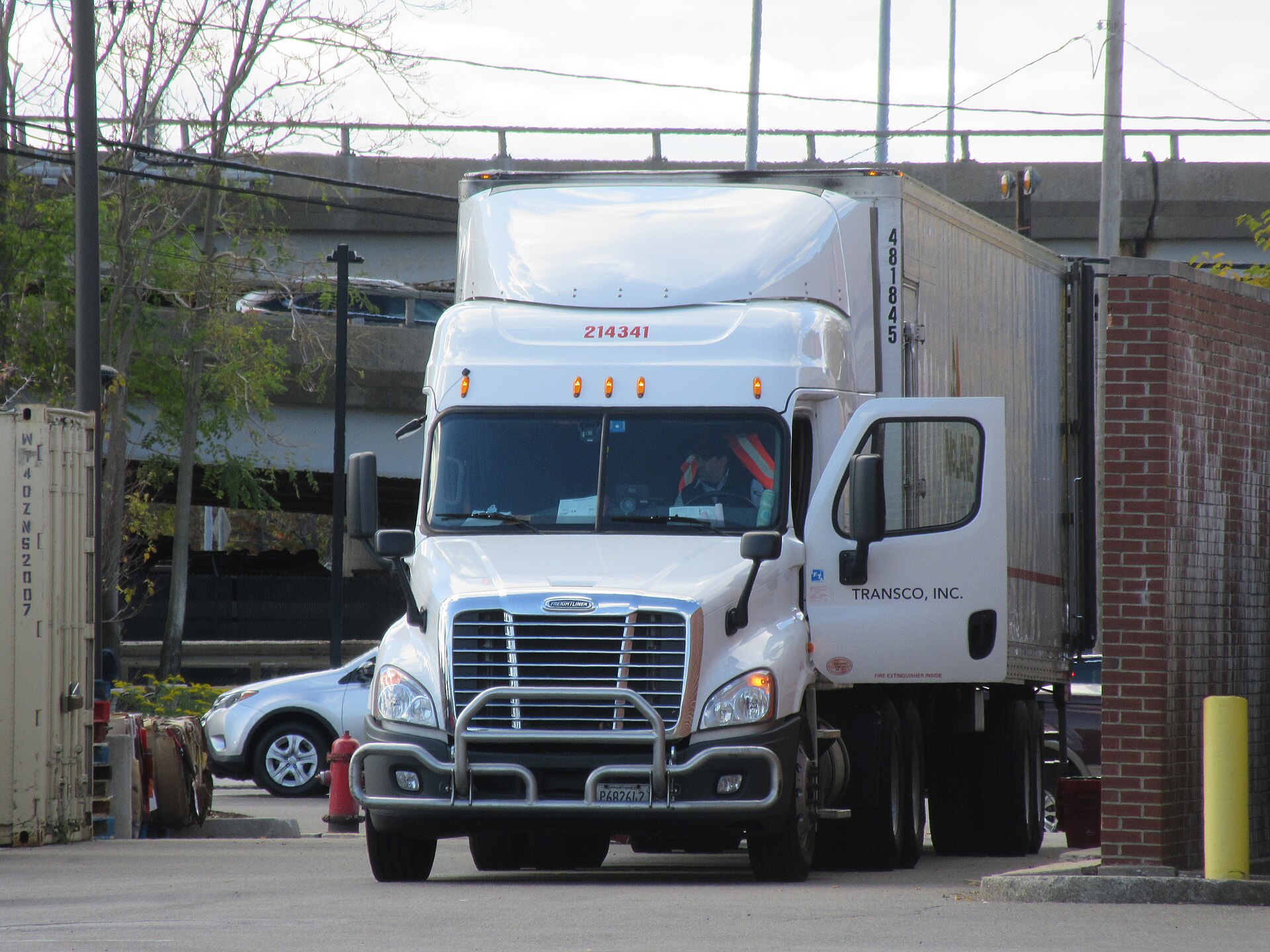 Class 8 orders surge as fleets come back to the market